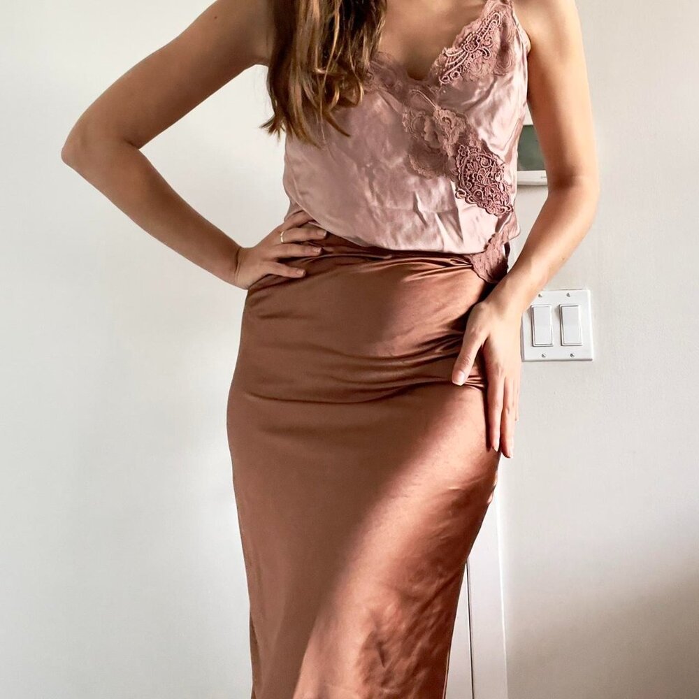 Elegant Brown Midi Skirt